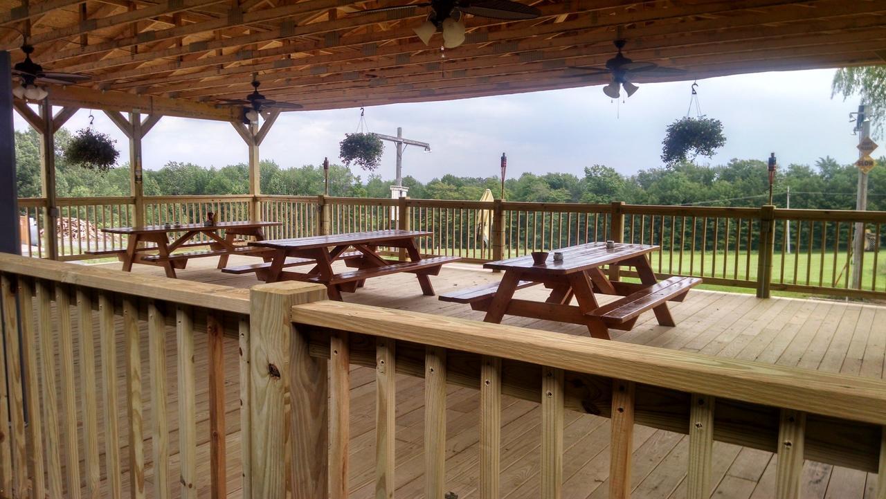 Lakewood Lodge & Restaurant Buitenkant foto
