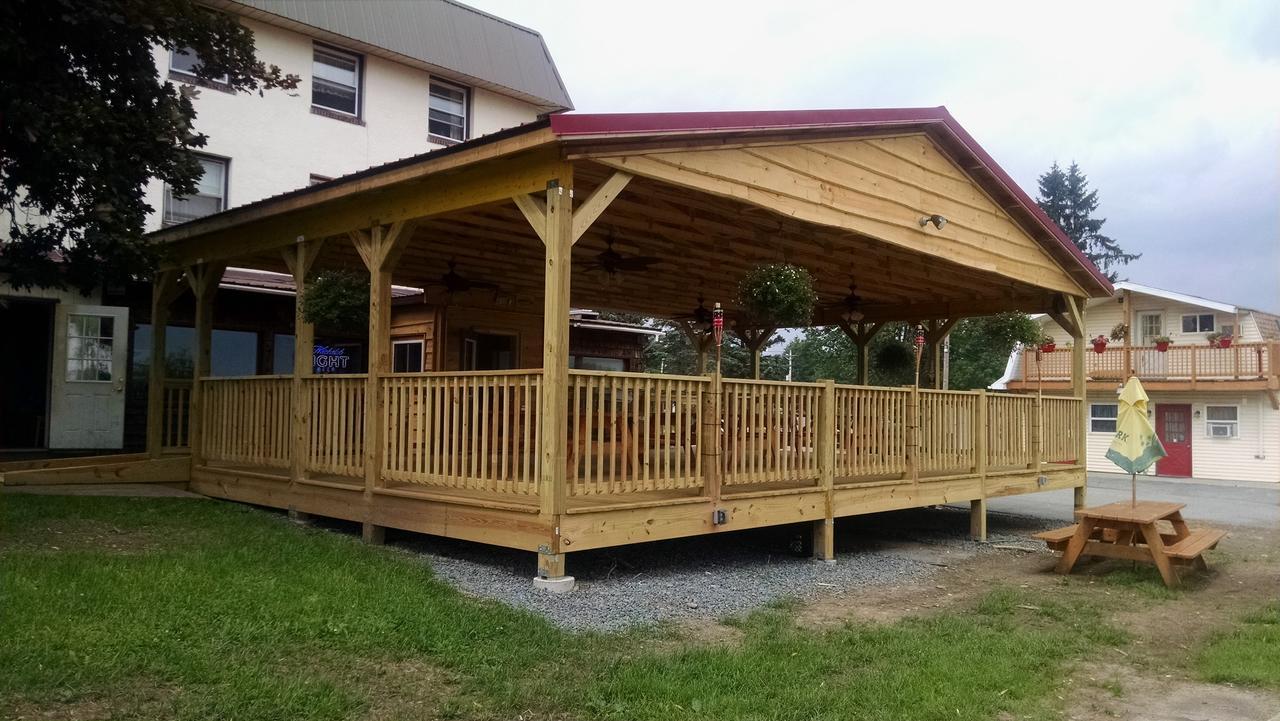 Lakewood Lodge & Restaurant Buitenkant foto